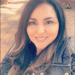 Meet your Posher, Perla